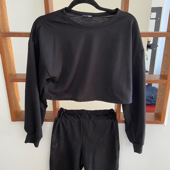 Medium Fashion Nova Bicycle Short Set - Picture 2 of 2